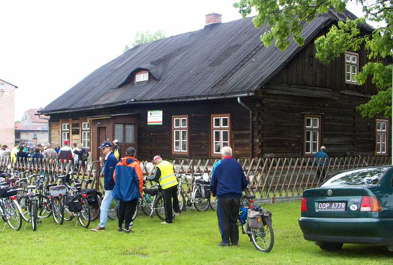 030.jpg