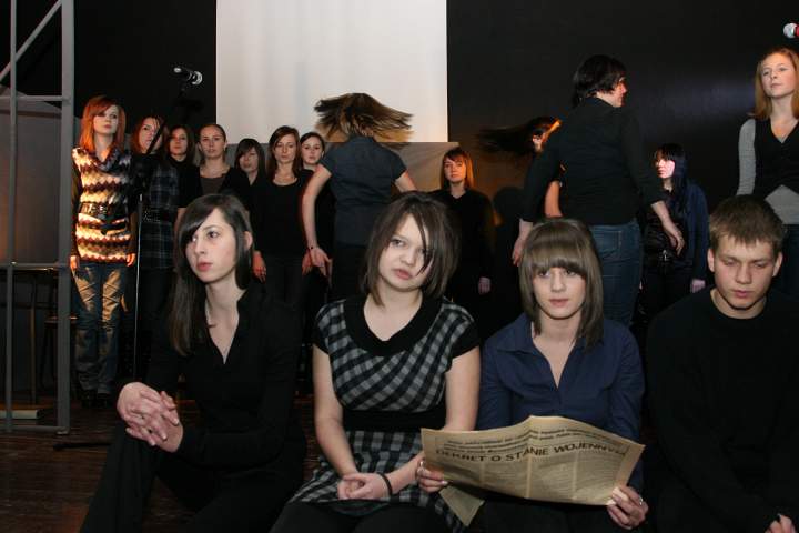 06.JPG